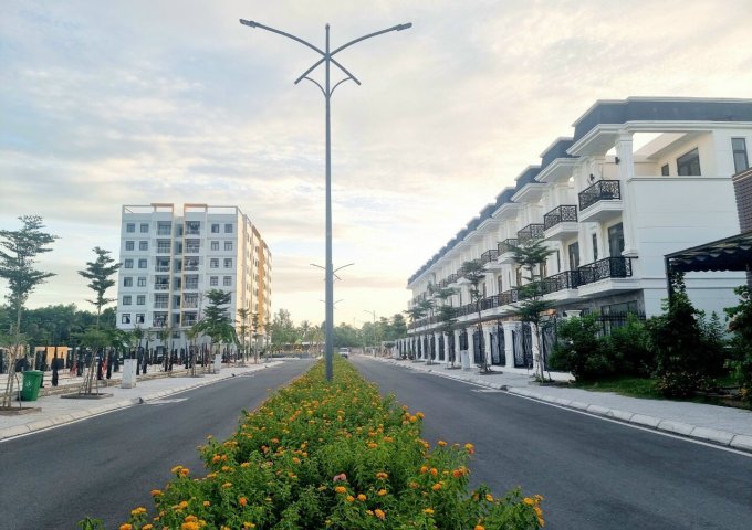 CHỈ TỪ 750TR NHẬN NHÀ Ở NGAY – KHU COMPOUND KHÉP KÍN ĐẦU TIÊN TẠI CẦN THƠ