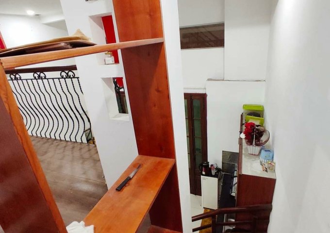 Bán nhà riêng tại Đường Cát Linh, Đống Đa,  Hà Nội diện tích 40m2