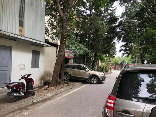 Chính chủ cần bán nhà cấp 4 trong khu tái định cư ngay sát đường Lĩnh Nam, Hoàng Mai, Hà Nội