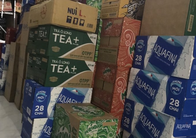 SANG NHƯỢNG CỬA HÀNG TẠP HÓA GẦN TRƯỜNG HỌC TẠI NGÃ 3 KÍNH NỔI, DĨ AN, BÌNH DƯƠNG.