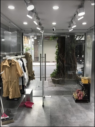 Cho thuê cửa hàng tại Hà Nội. Trước đây đã từng cho thuê mặt bằng tầng 1 cho các cửa hàng quần áo khác nhau từ năm 2010 - nay
