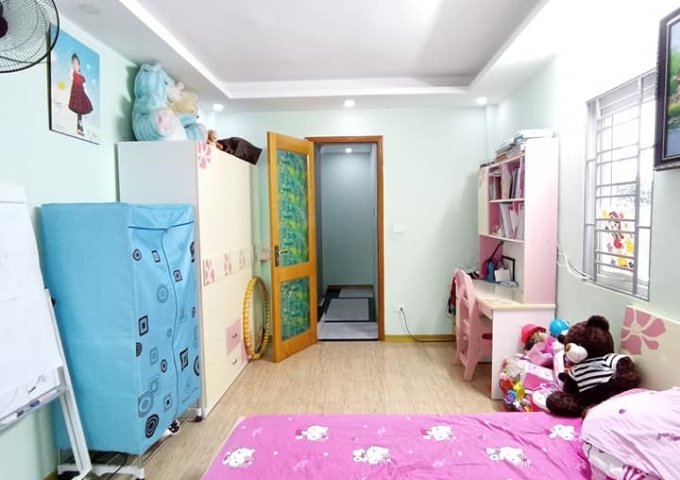 Cực hiếm: Lô góc, kinh doanh, ô tô qua nhà, Nguyễn Chính, Hoàng Mai, 36m2, 5 tầng, 3.8m mặt tiền, 3.5 tỷ.