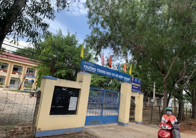340tr lô đất kế cạnh trường trung học cơ sở Hiệp Thạnh, Gò Dầu, Tây Ninh,Sổ sẳn,sang tên trong ngày.