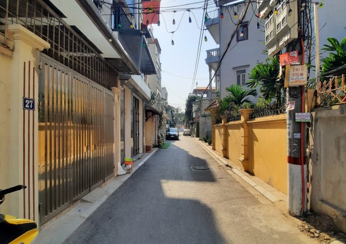 Bán nhà phố Nguyễn Chính, quận Hoàng Mai. DT 58/70m. 4 Tầng. MT 4m. Giá 7.45 tỷ.