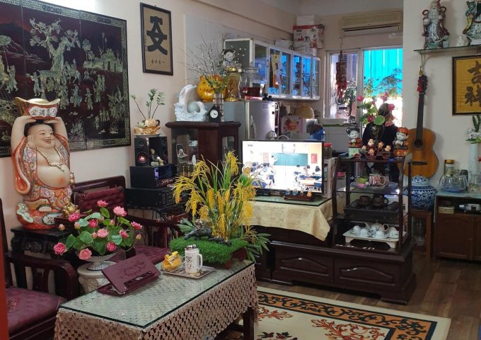 Cần bán gấp căn hộ tại OCT1 X1 DN1 Bắc Linh đàm 50m2 thiết kế 2 ngủ