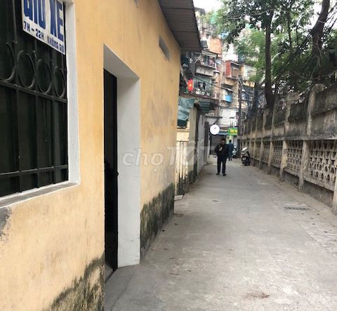 Cần cho thuê căn hộ nhà A2 tập thể Thanh Xuân Bắc, Đường Nguyễn Quý Đức, Thanh Xuân, Hà Nội