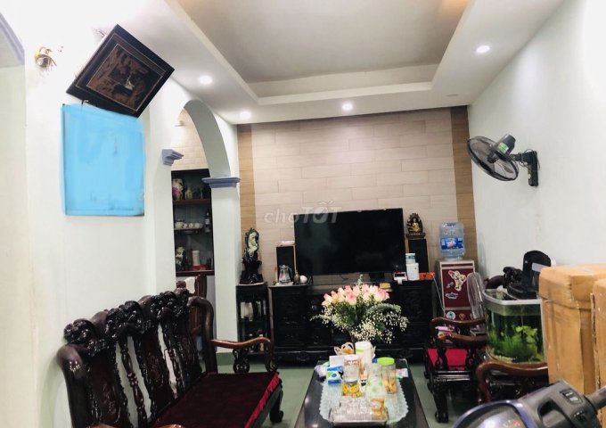 Cần bán nhà tại ngõ 332 đường Nguyễn Trãi, phường Thanh Xuân Trung, Quận Thanh Xuân, Hà Nội.