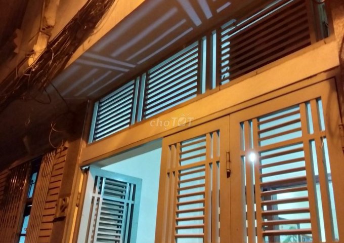 Cho thuê nhà riêng chính chủ 4 tầng + 1 tum, full đồ tại ngõ 874 Minh Khai, Hai Bà Trưng, Hà Nội