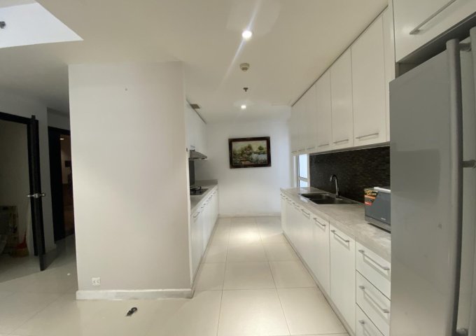 Cần cho thuê căn hộ Sunrise city 162m2 thiết kế 4PN giá 25tr/tháng . Gọi 0909802822 Trân xem nhà.