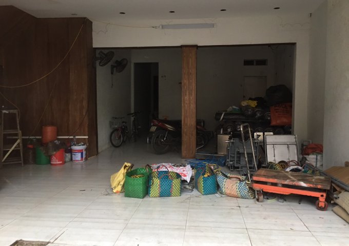 Cho thuê tầng 1 nhà mặt phố số 73 Phương Mai, Đống Đa, Hà Nội