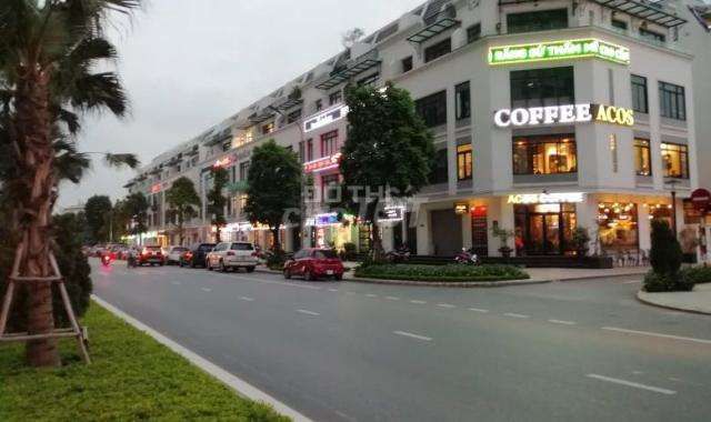 Cần bán shop đế chung cư khu đô thị Vinhomes Gardenia, Nam Từ Liêm