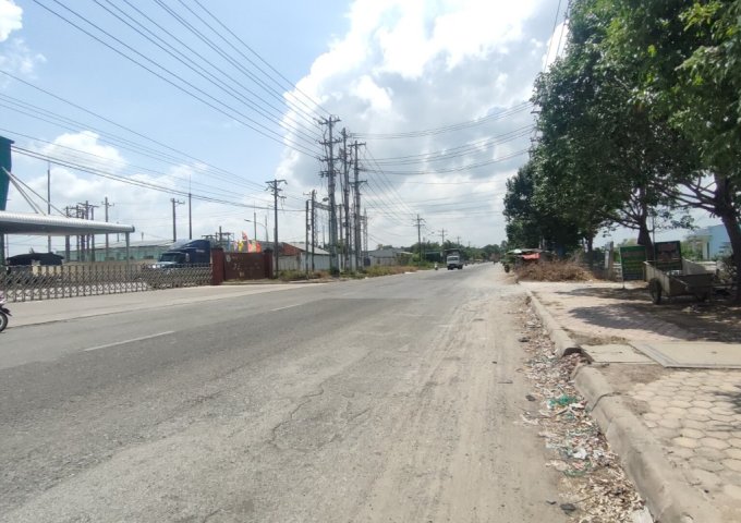 Ban nền 2 mặt tiền đường Nguyễn Chí Thanh, 110m2
