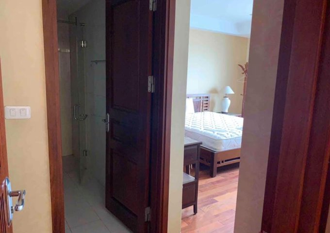 cho thuê căn hộ duplex tòa A.chung cư Mipec tây sơn,đống đa hà nội.180m2,4PN,3WC 20tr/th