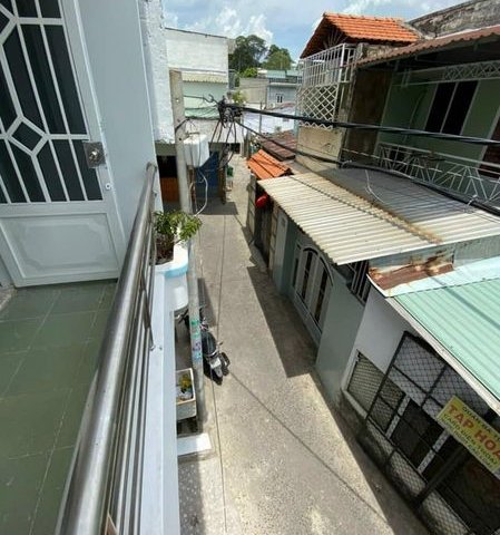 CẦN BÁN Gấp Nhà trệt Lầu Giá Bao Rẻ : 3 tỷ 150 Rẻ Nhất thị trường , phường linh chiểu thủ đức 