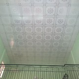 BÁN NHÀ AN ĐỨC, CÁT TRINH, PHÙ CÁT, MỚI TINH. 2 GIAN CHÍNH. NHÀ CẤT KIÊN CỐ ( 1PK , 2 PHÒNG NGỦ,CÓ GÁC LỄ, PHÒNG NHẬU, NHÀ VỆ SINH, NHÀ TẮM, NHÀ BẾP VÀ BÃI ĐẬU XE ĐẦY ĐỦ).