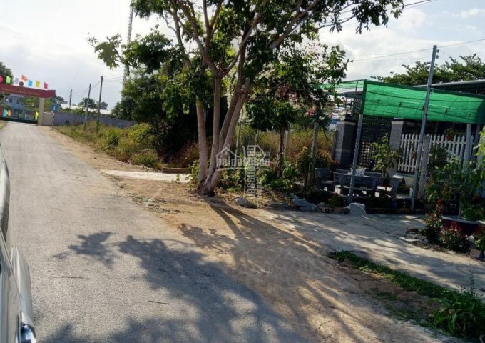 CHÍNH CHỦ BÁN LÔ ĐẤT ĐẸP FULL THỔ CƯ, 3 MẶT TIỀN ĐƯỜNG NHỰA 20M TẠI SUỐI TÂN, CAM LÂM.