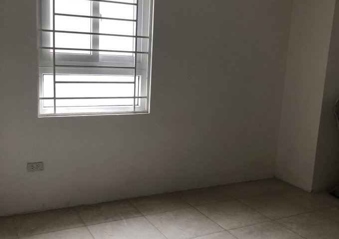 Chính chủ bán chung cư K33 Quân Đội, ngõ 103 Lý Sơn, Ngọc Thuỵ dt86m 2PN giá 1 tỷ 970tr 0988296228