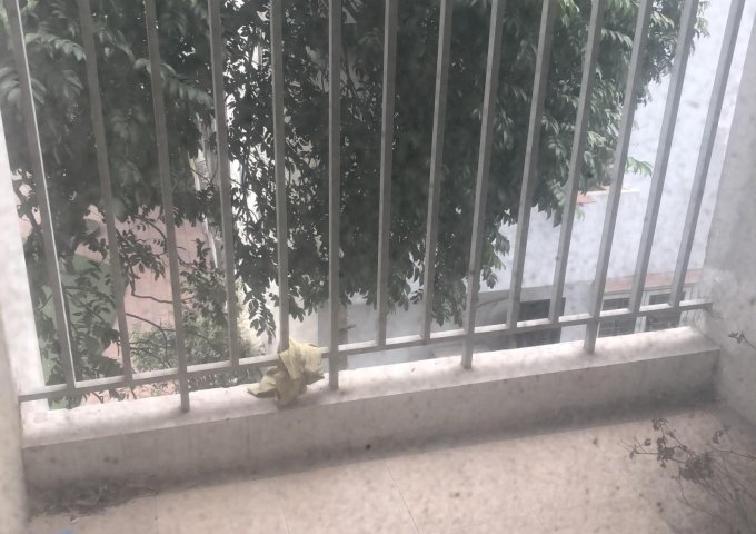 Chính chủ bán chung cư K33 Quân Đội, ngõ 103 Lý Sơn, Ngọc Thuỵ dt86m 2PN giá 1 tỷ 970tr 0988296228