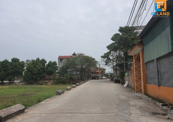 Cần bán gấp 107m2 (5,5x19m) ngã tư huyện Sóc Sơn, đường to, thông giá đầu tư LH: 0826111266