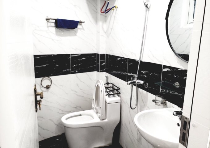 Chính chủ cần cho thuê CCMN tại ngõ 218 Lạc Long Quân, Tây Hồ