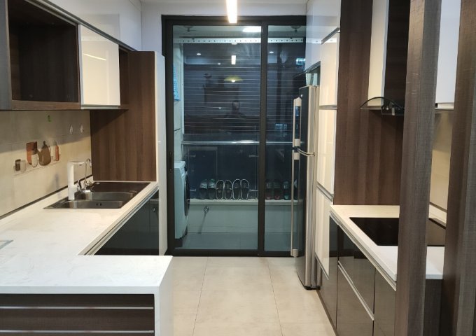 Chính chủ bán căn hộ chung cư Golden Land, 275 Đường Nguyễn Trãi, Thanh Xuân DT94m2 Giá 3.4 tỷ