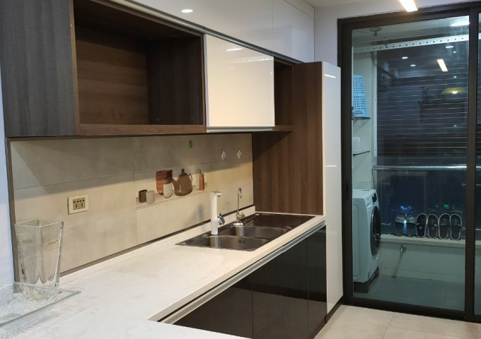 Chính chủ bán căn hộ chung cư Golden Land, 275 Đường Nguyễn Trãi, Thanh Xuân DT94m2 Giá 3.4 tỷ