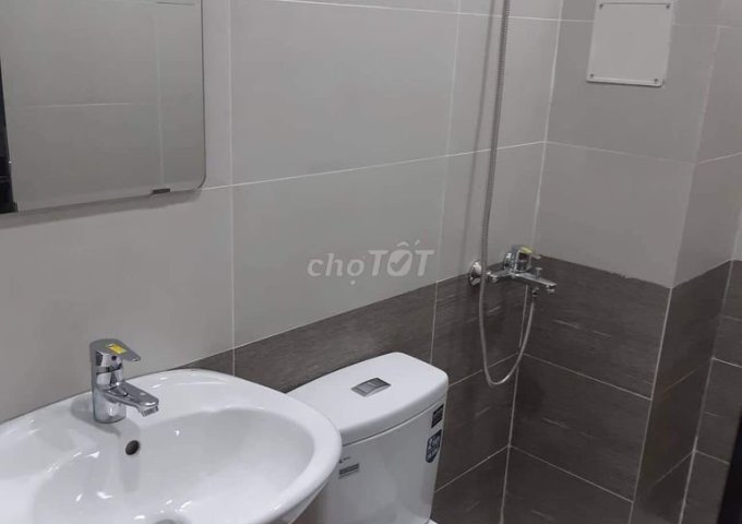 Chính chủ cần cho thuê phòng cao cấp tại 638/39/3 Lê Trọng Tấn, quận Tân Phú, tp. Hồ Chí Minh