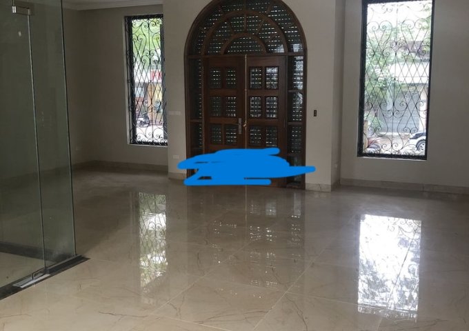 Cho thuê nhà MP Hoàng Như Tiếp ,Long Biên HN DT 120m2 x 8 Tầng