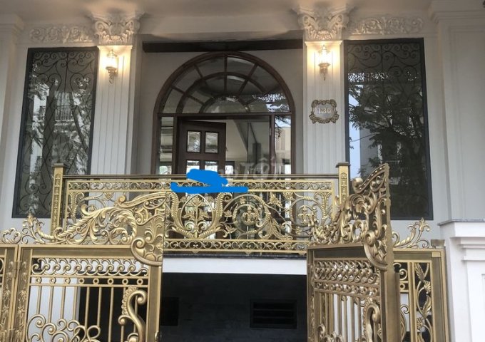 Cho thuê nhà MP Hoàng Như Tiếp ,Long Biên HN DT 120m2 x 8 Tầng