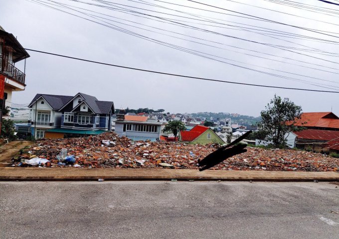 CÒN DUY NHẤT 1 LÔ ĐẤT 2 SỔ RIÊNG XÂY DỰNG 3 MẶT TIỀN NGAY TRUNG TÂM THÀNH PHỐ ĐƯỜNG MAI ANH ĐÀO -PHƯỜNG 8 -THÀNH PHỐ ĐÀ LẠT