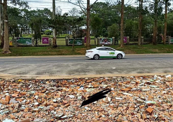 CÒN DUY NHẤT 1 LÔ ĐẤT 2 SỔ RIÊNG XÂY DỰNG 3 MẶT TIỀN NGAY TRUNG TÂM THÀNH PHỐ ĐƯỜNG MAI ANH ĐÀO -PHƯỜNG 8 -THÀNH PHỐ ĐÀ LẠT