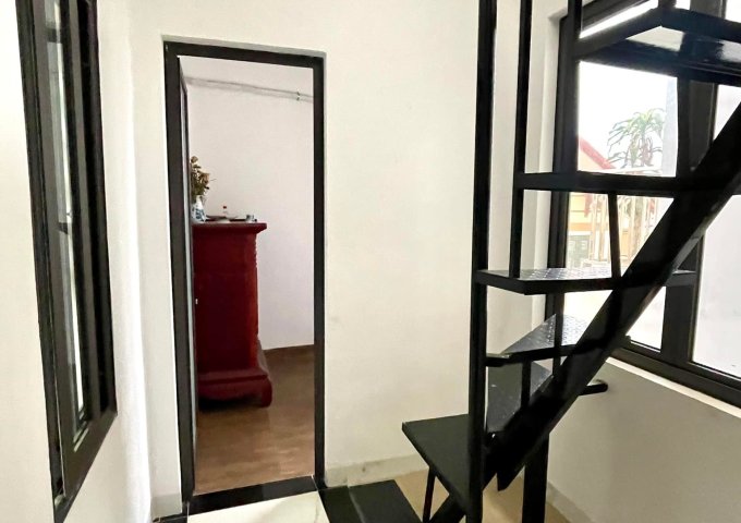 Bán nhà Xuân Phương-Nam Từ Liêm 40M-5 tầng,2 mặt thoáng ngõ 3M chỉ 2.65tỷ