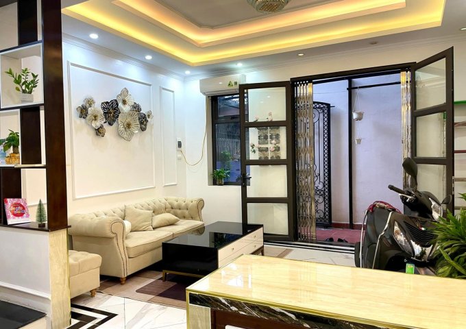 Bán nhà Xuân Phương-Nam Từ Liêm 40M-5 tầng,2 mặt thoáng ngõ 3M chỉ 2.65tỷ