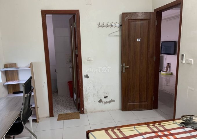 Chính chủ cho thuê nhà căn góc tòa VP6 Linh Đàm, Hoàng Mai, Hà Nội