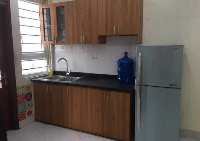 Cho thuê chung cư mini tầng 5 diện tích 45m 2 ngủ 1 khách, cạnh hồ Phương Liệt, Thanh Xuân