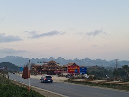 Bán 130m2 đất mặt đường QL6, trung tâm thị trấn nông trường Mộc Châu, Sơn La.
