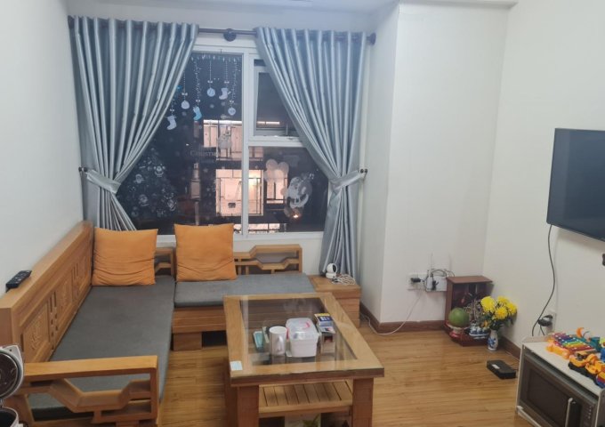 Chính chủ cần bán căn hộ chung cư tầng 4 Fuji residence block B , Phước Long B, Q9, HCM