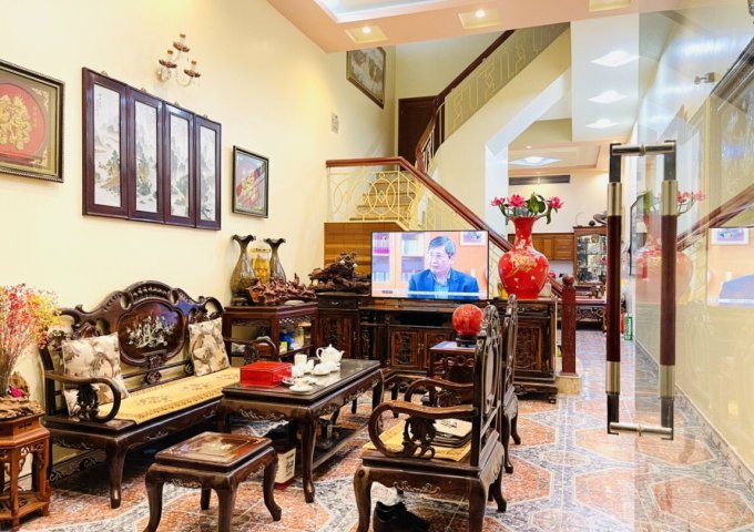 Bán nhà trong khu nhà ở cao cấp Trần Nguyên Hãn,ngõ 266
