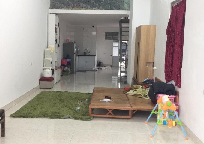 Bán bán gấp căn nhà 51m2 ngõ 18 Định Công Thượng, 1.05 tỷ(có thương lượng)