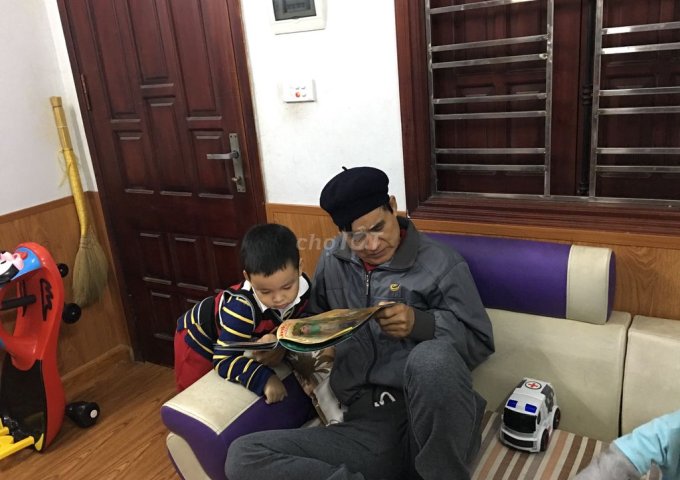 Cần cho thuê căn hộ tập thể ngõ 830 Bạch Đằng, Đường Bạch Đằng, Phường Bạch Đằng, Quận Hai Bà Trưng, Hà Nội