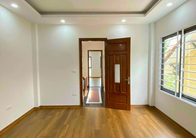 BÁN NHÀ ĐẸP GIÁP NHỊ HOÀNG MAI – Ô TÔ ĐỖ CỬA – GIÁ RẺ GIẬT MÌNH 40M2 CHỈ 4 TỶ 29