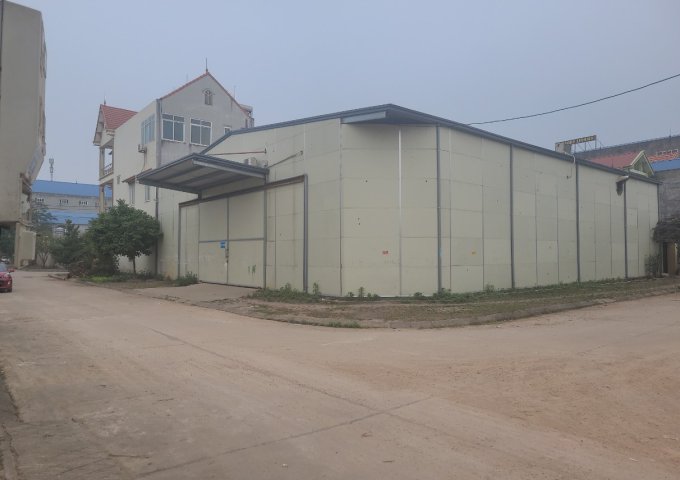Bán 495m2 full thổ cư lô góc đang có nhà xưởng mới dựng tai Bãi Bông, Phổ Yên, Thái Nguyên