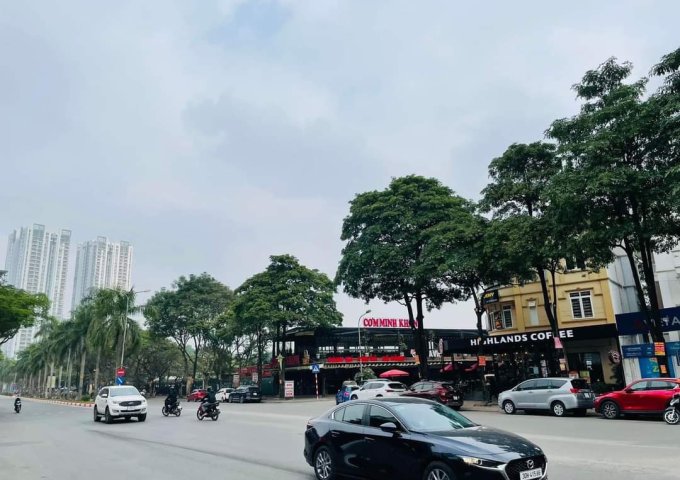Bán nhà mặt phố Nguyễn Khuyến, Văn Quán, Hà Đông, 110.4m2, mặt tiền 4.7m, kinh doanh siêu đỉnh