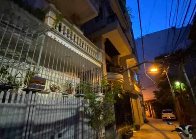 Bán nhà riêng tại Đường Võng Thị, Tây Hồ,  Hà Nội diện tích 45m2  giá 5.1 Tỷ