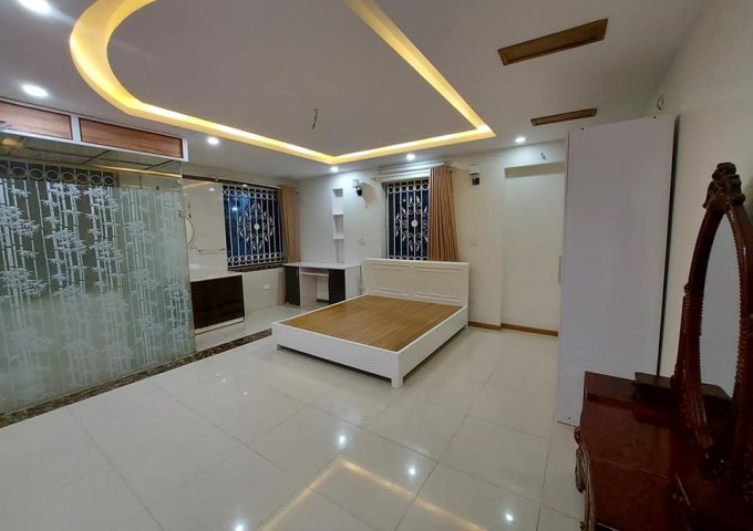 Bán nhà mặt phố Nhân Hòa, kinh doanh đỉnh 20 tỷ 8