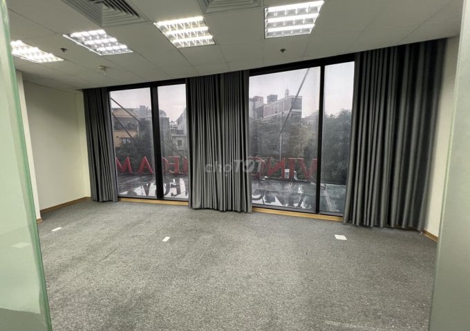 Cho thuê văn phòng tầng 2 R2 Royalcity, 72A Đường Nguyễn Trãi, Phường Thượng Đình, Quận Thanh Xuân, Hà Nội