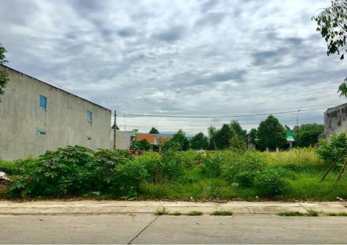 Bán đất mặt tiền đường Hậu Giang, Q6, dt 2680m2, giá 268 tỷ