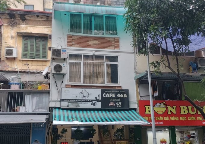 Chính chủ cho thuê nhà mặt tiền nguyên căn 4 tầng trên phố Hàng Chuối, quận Hai Bà Trưng, Hà Nội.