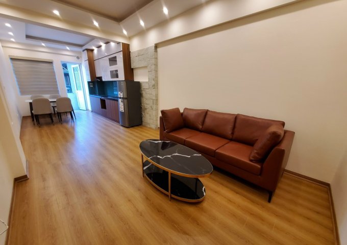 Cho thuê Chung cư số 10 Hoa Lư, 2 phòng ngủ - 1vs, 65m2, gần full đồ, 12.5 triệu/tháng. LH 0377983070 