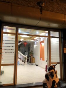 Cần cho thuê mặt bằng tầng 1 tại địa chỉ 156 Phố Mai Dịch